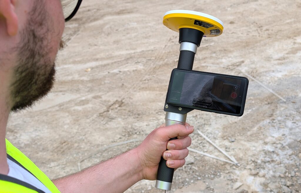 Trimble DA2 device