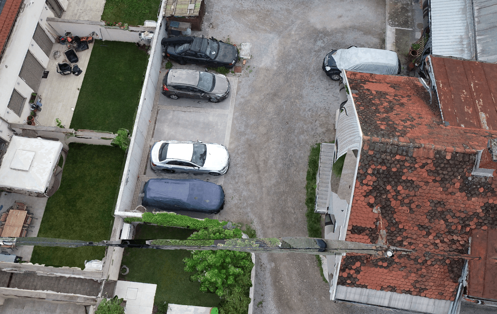 Balloon effect of mesh on cable