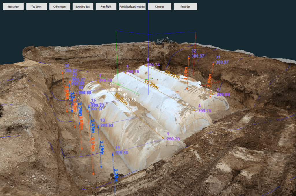 3D mesh of a big hole in stage 3.