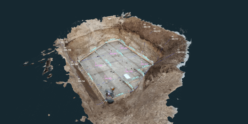 CAD features on a mesh processed in 3Dsurvey.