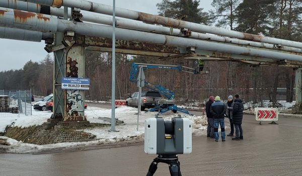 Safety inspection of above ground heat pipeline structure