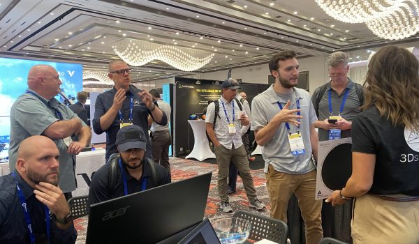 3Dsurvey team presenting our photogrammetry software at an expo